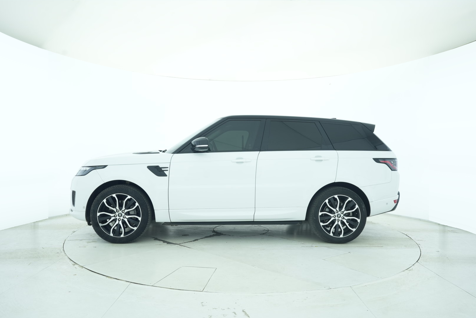 Land Rover Range Rover Sport 2022 — фото 3
