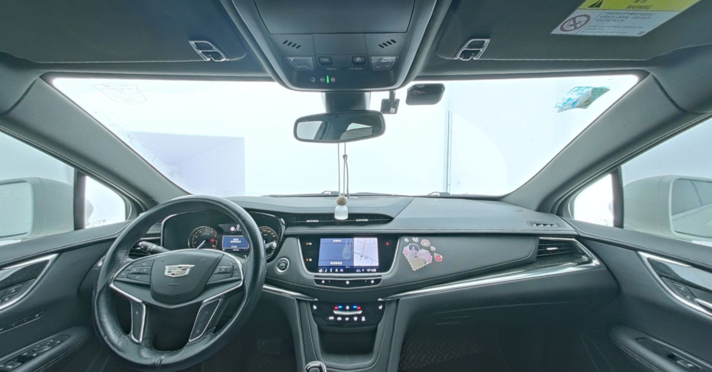 Cadillac XT5 2020 — фото 1
