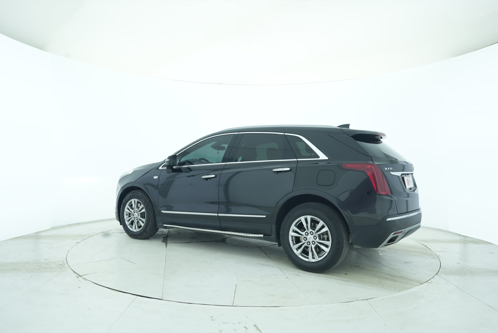 Cadillac XT5 2021 — фото 4