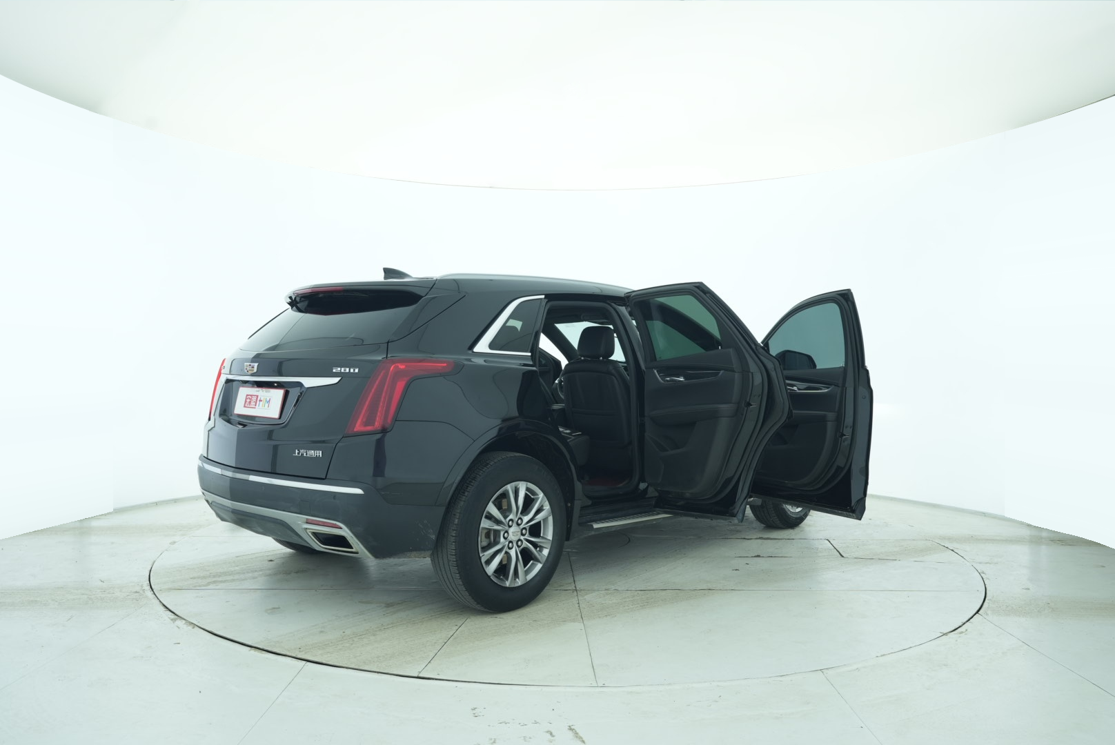 Cadillac XT5 2021 — фото 15