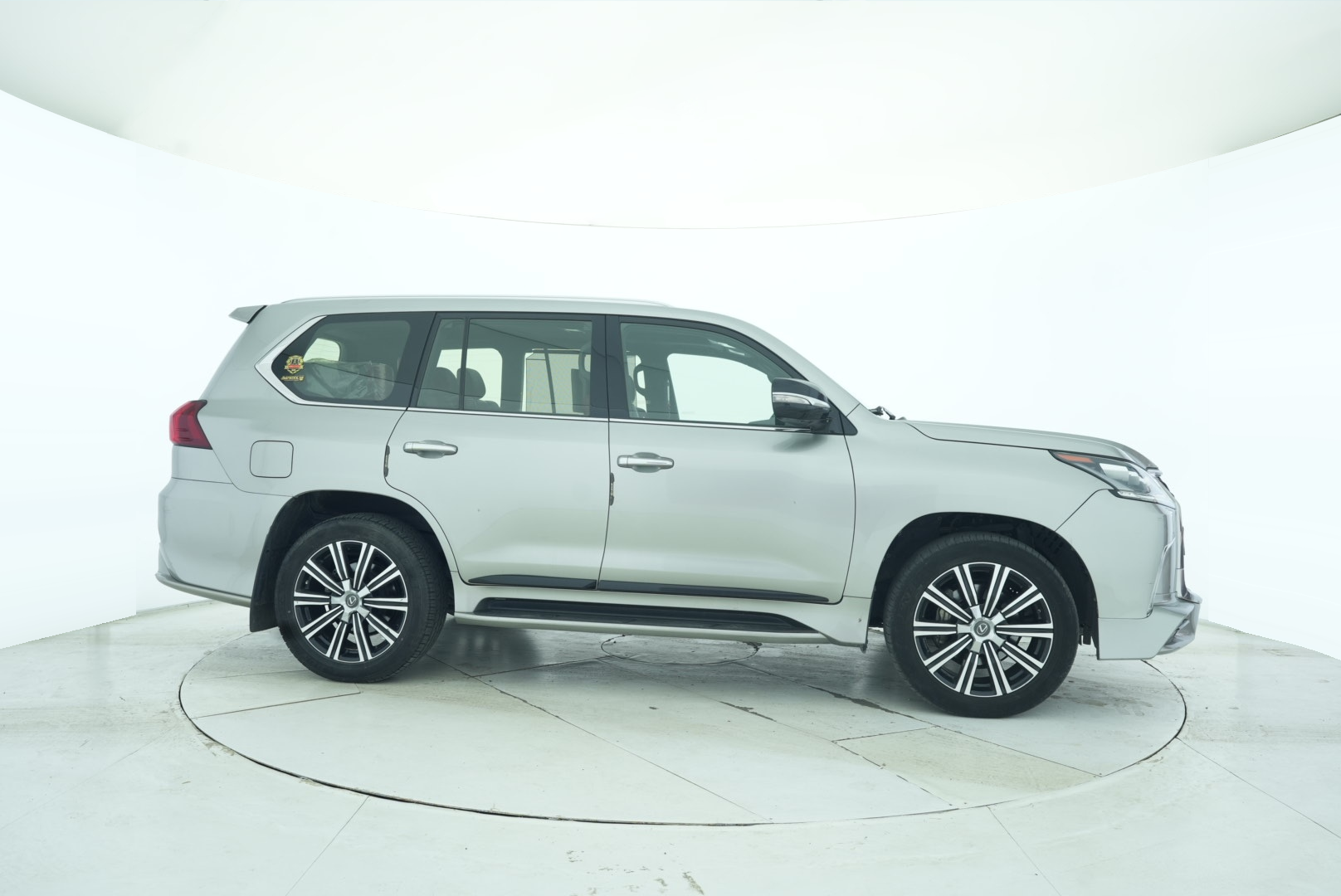 Lexus LX 2015 — фото 7
