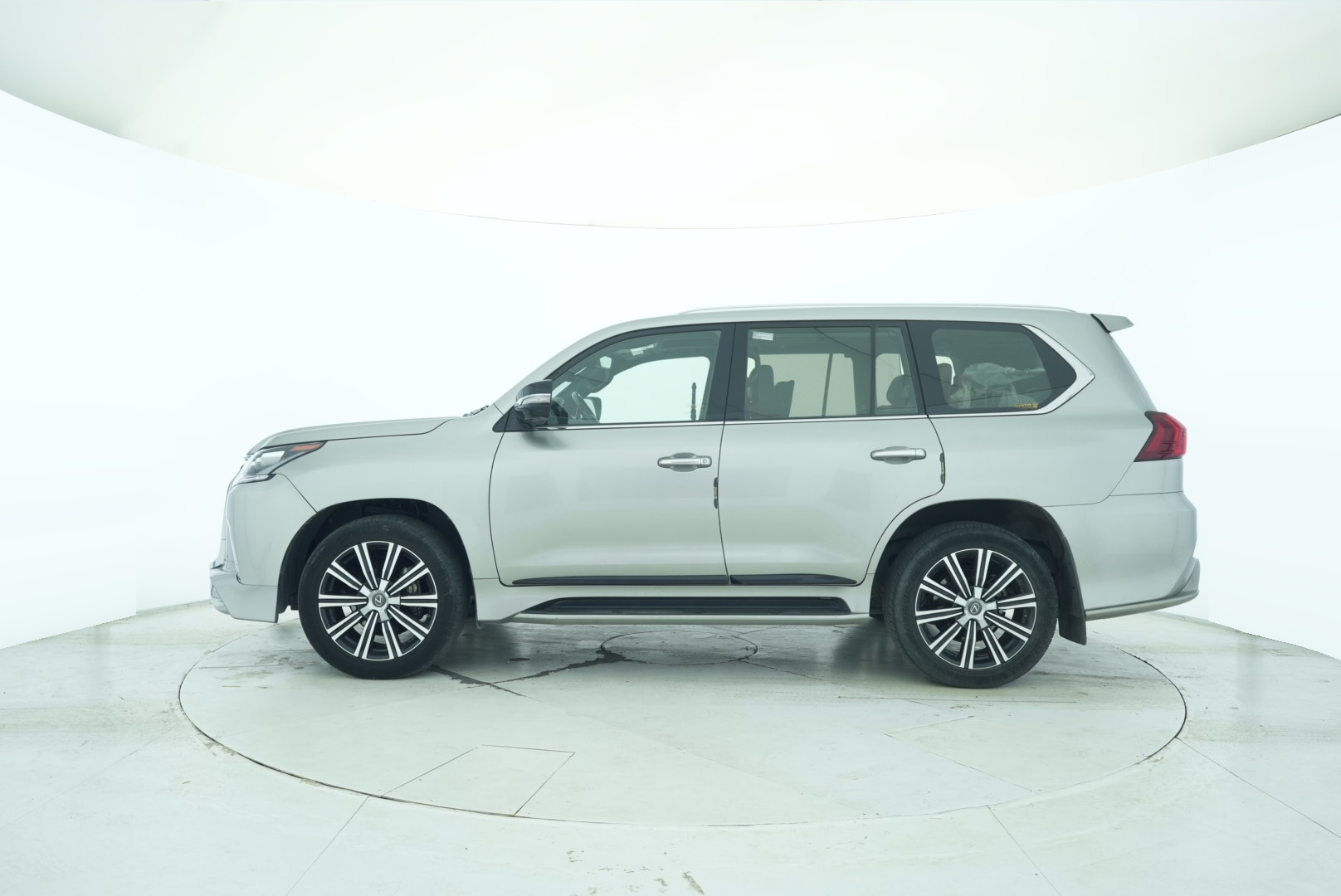 Lexus LX 2015 — фото 3