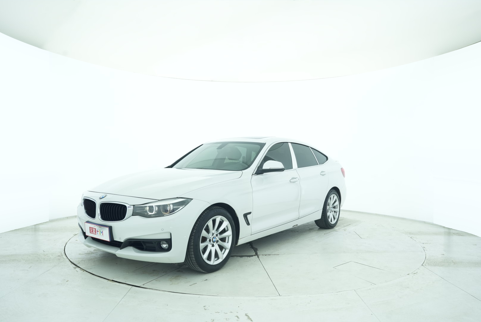 BMW 3 Series GT 2018 — фото 2