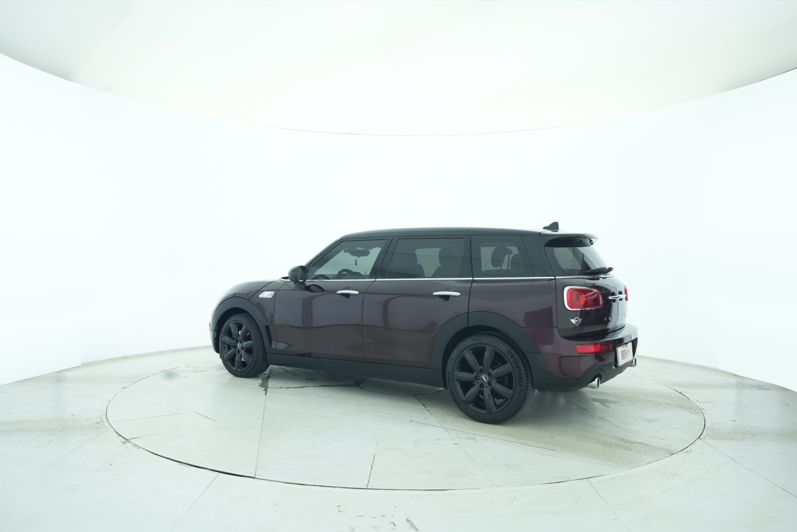 MINI CLUBMAN 2016 — фото 4