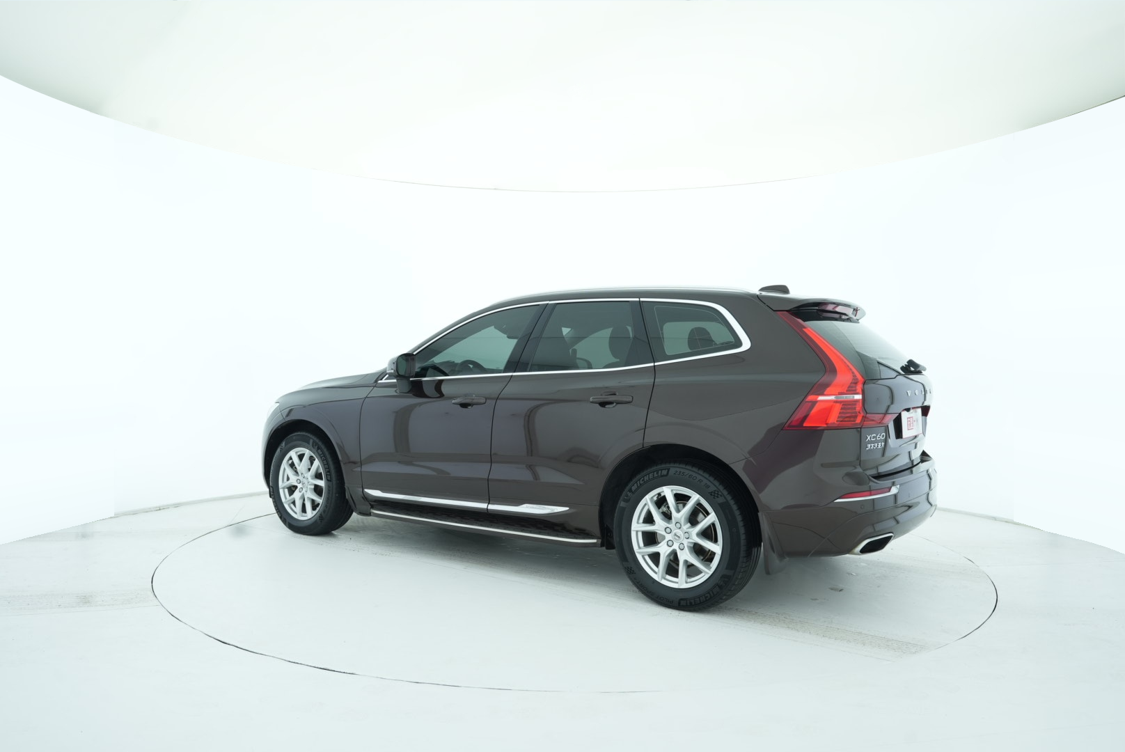 VOLVO XC60 2020 — фото 4