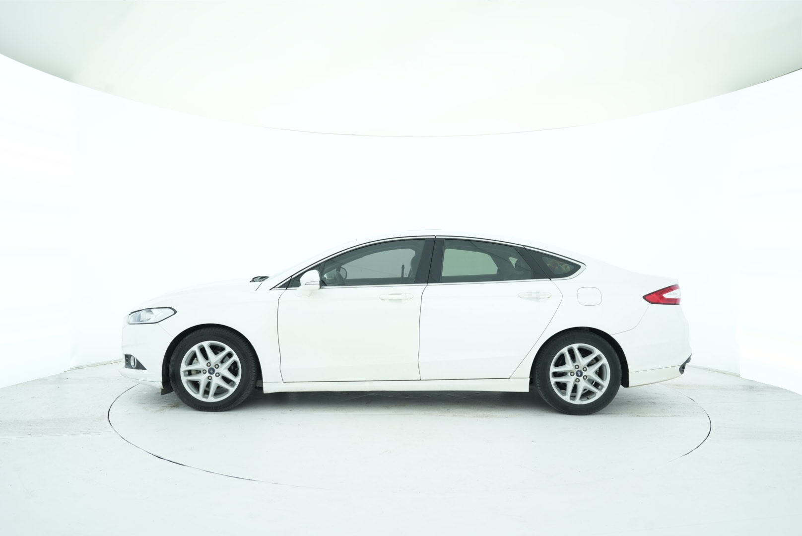 Ford Mondeo 2013 — фото 3