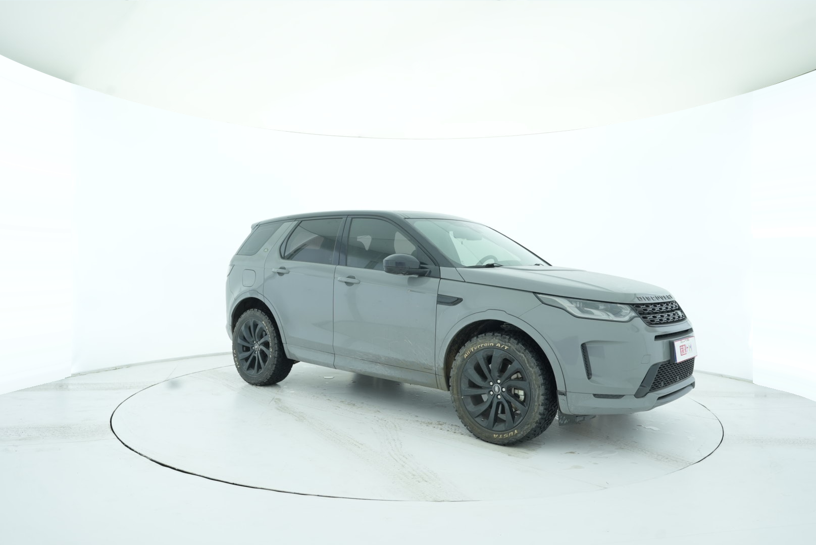 Land Rover Discover the Sports Version 2020 — фото 8