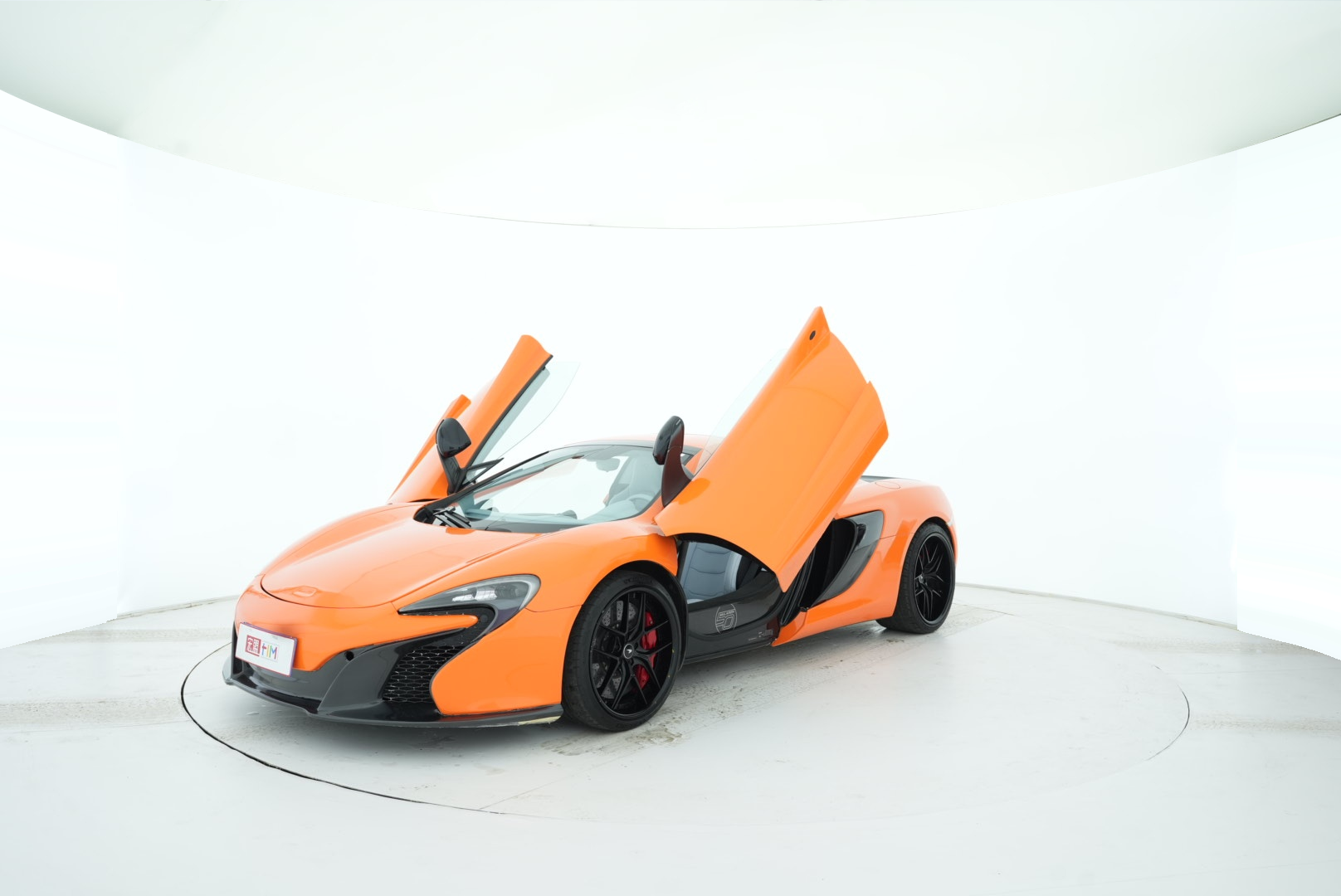 McLaren 12C 2013 — фото 11