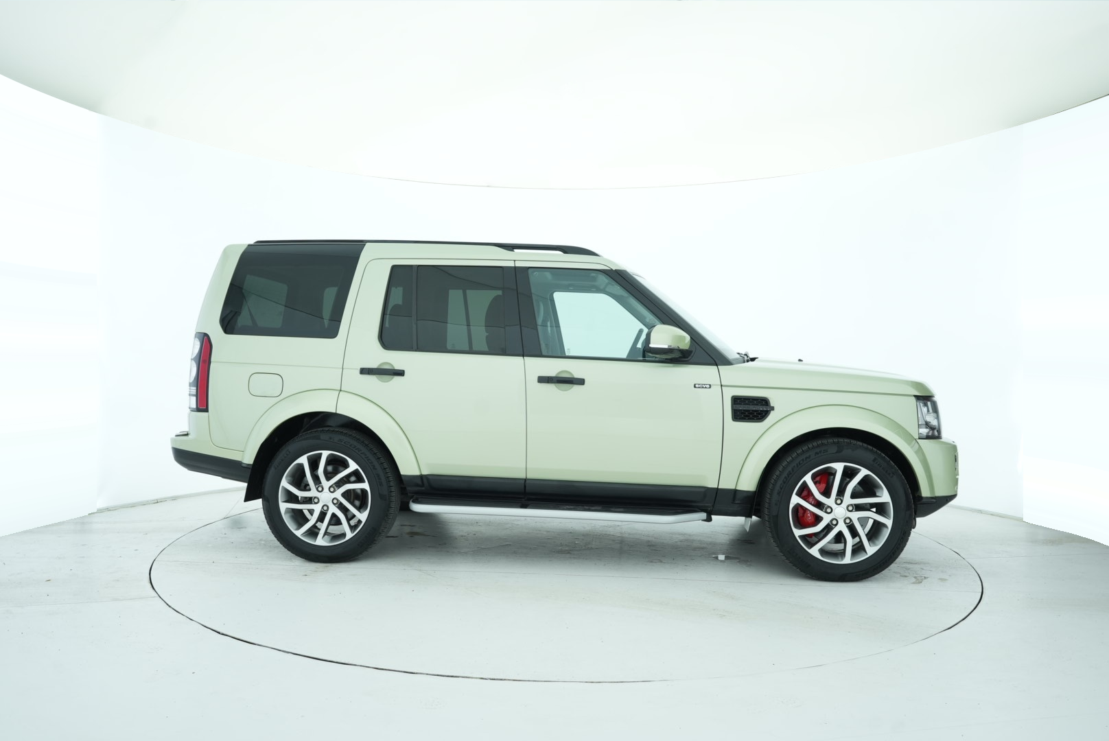 Land Rover Discovery 2014 — фото 7