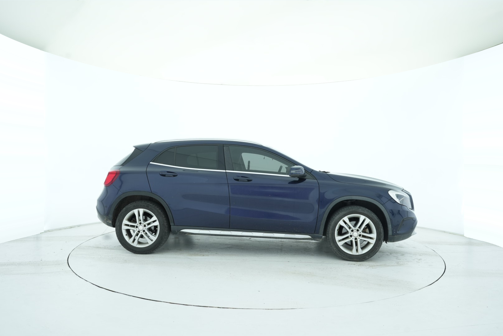 Mercedes Benz GLA 2015 — фото 7