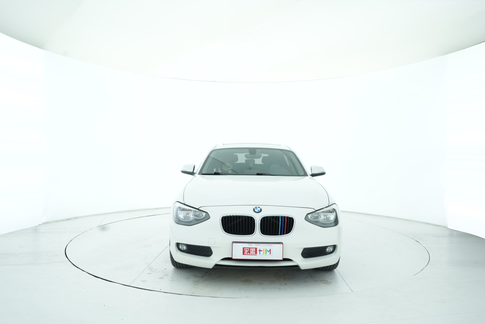BMW 1 Series (Import) 2012 — фото 9