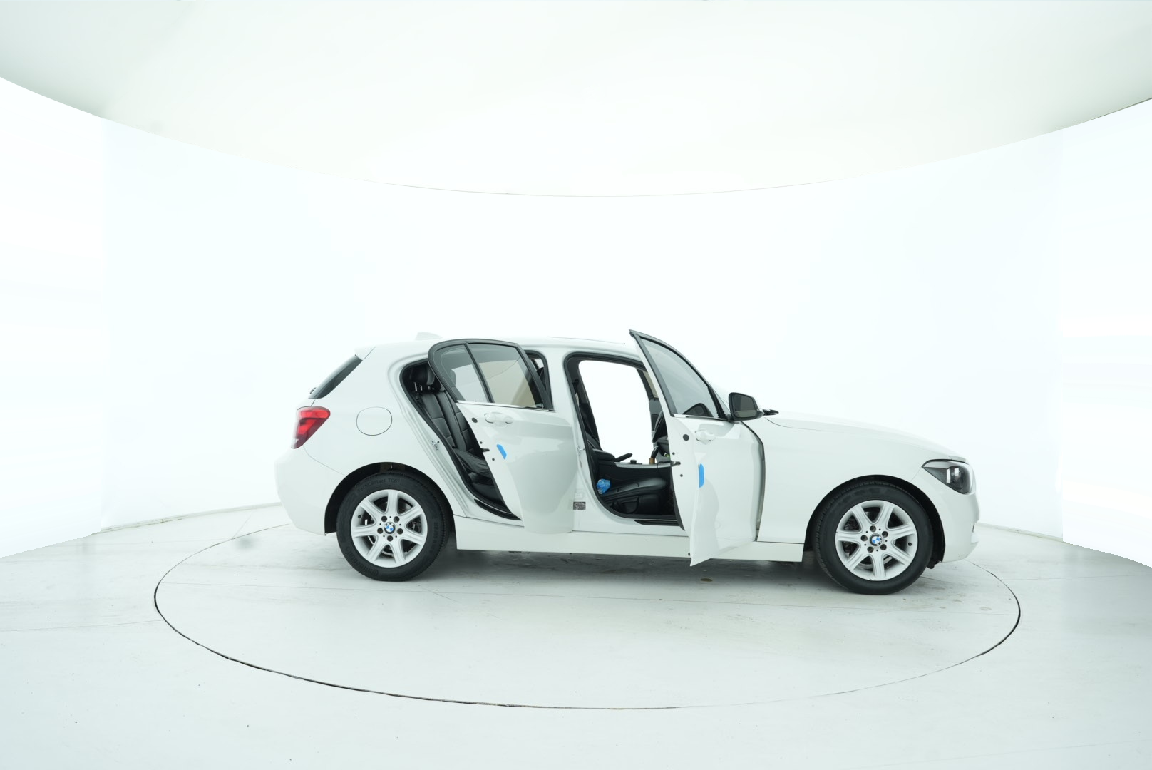 BMW 1 Series (Import) 2012 — фото 16