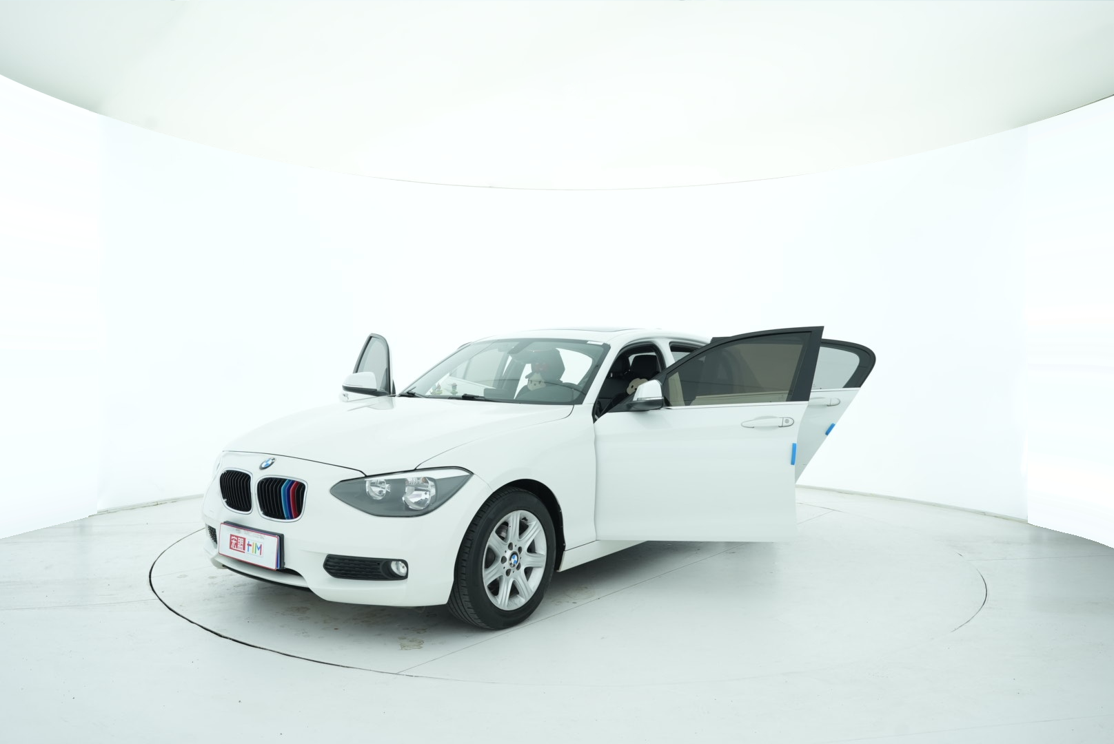 BMW 1 Series (Import) 2012 — фото 11