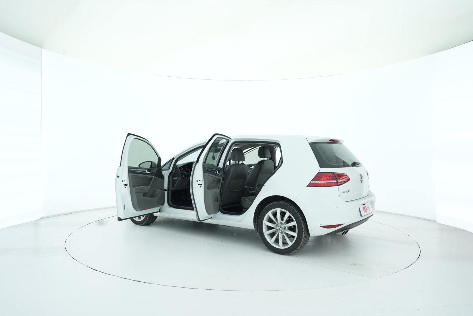 Volkswagen Golf 2015 — фото 12
