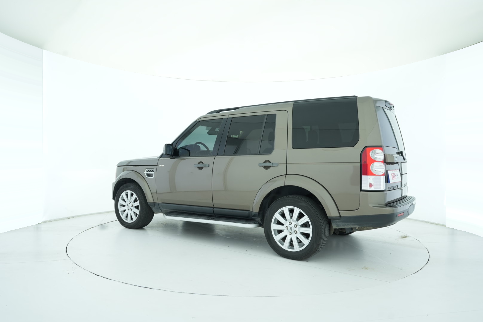 Land Rover Discovery 2012 — фото 4