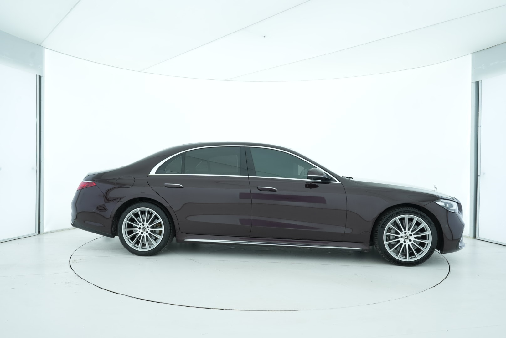 Mercedes Benz S-Class 2022 — фото 6