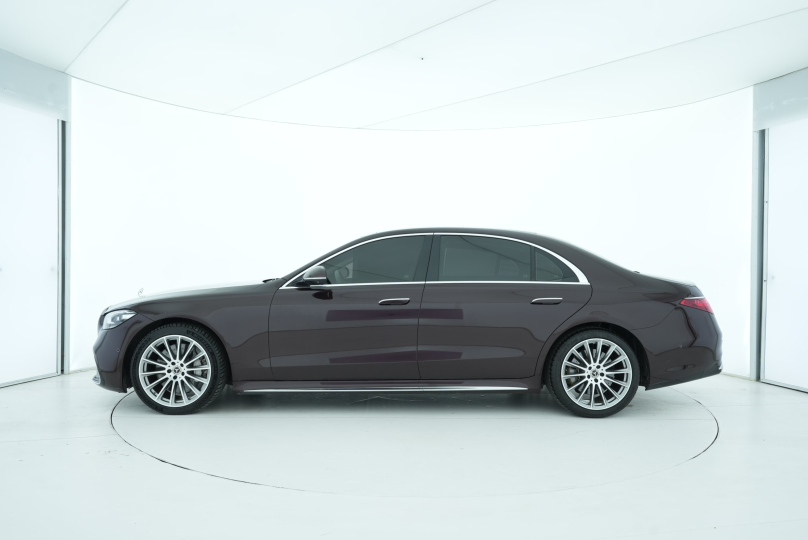 Mercedes Benz S-Class 2022 — фото 3