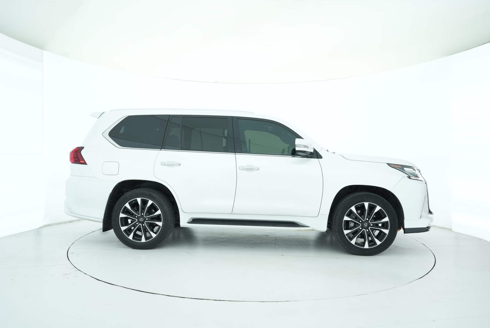 Lexus LX 2015 — фото 7