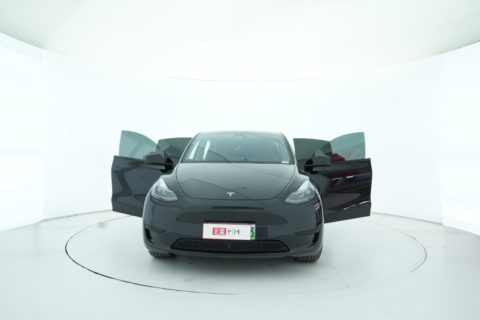 Tesla Model Y 2023 — фото 10