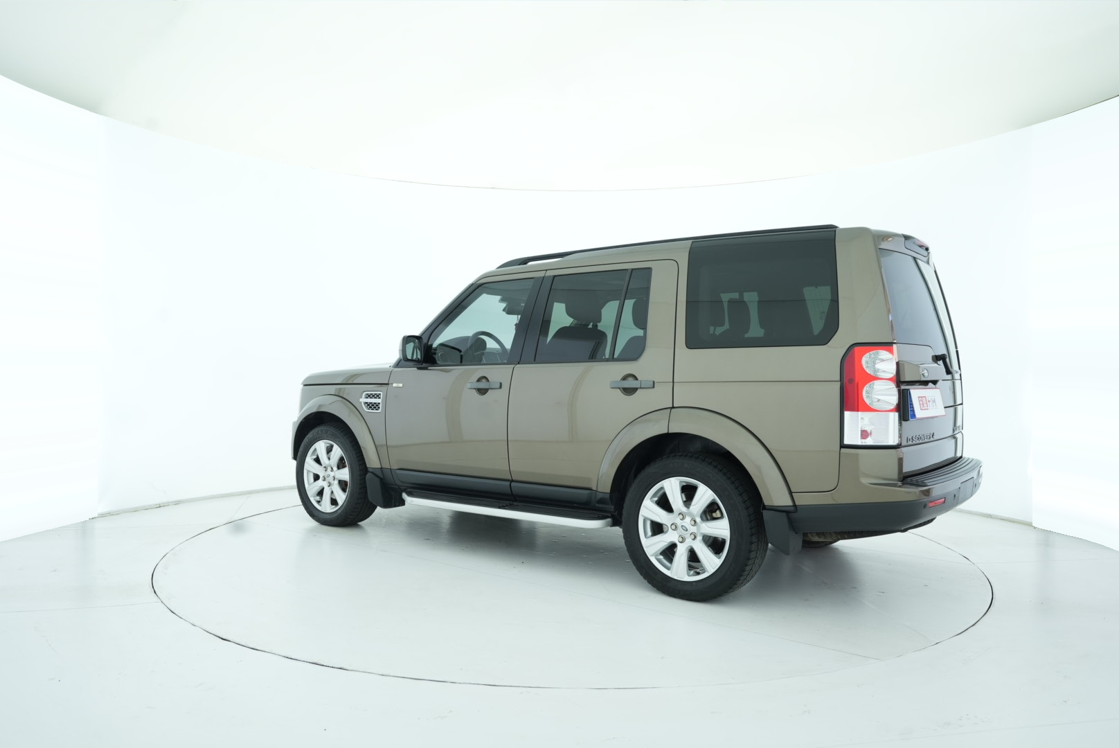 Land Rover Discovery 2013 — фото 4