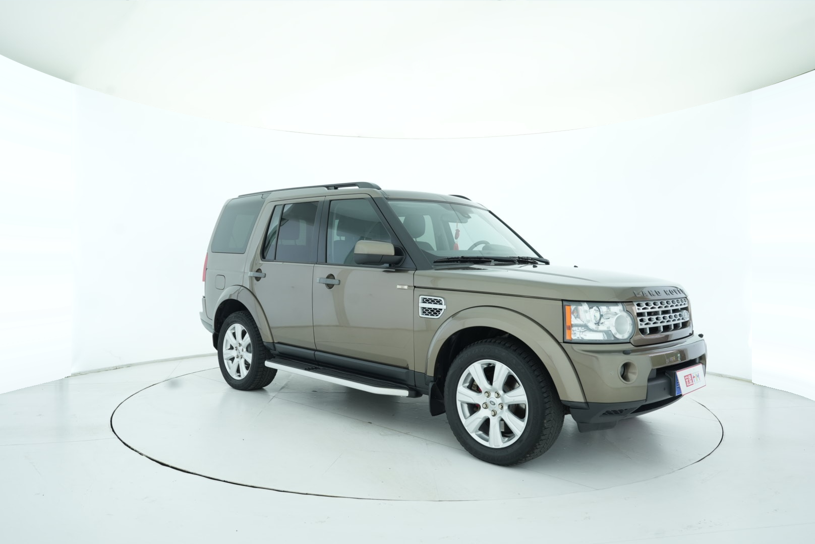 Land Rover Discovery 2013 — фото 8