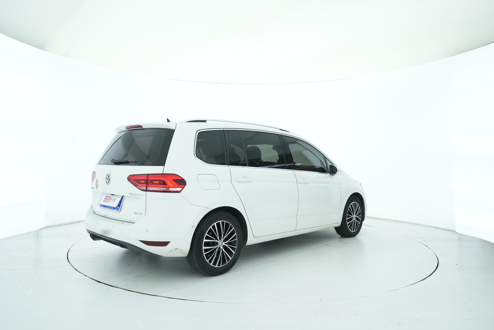Volkswagen Touran 2016 — фото 6