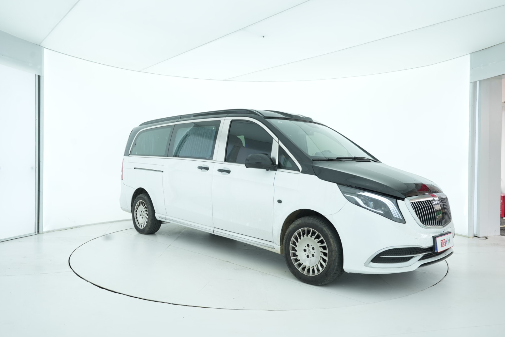 Mercedes Benz Weiteng 2018 — фото 14