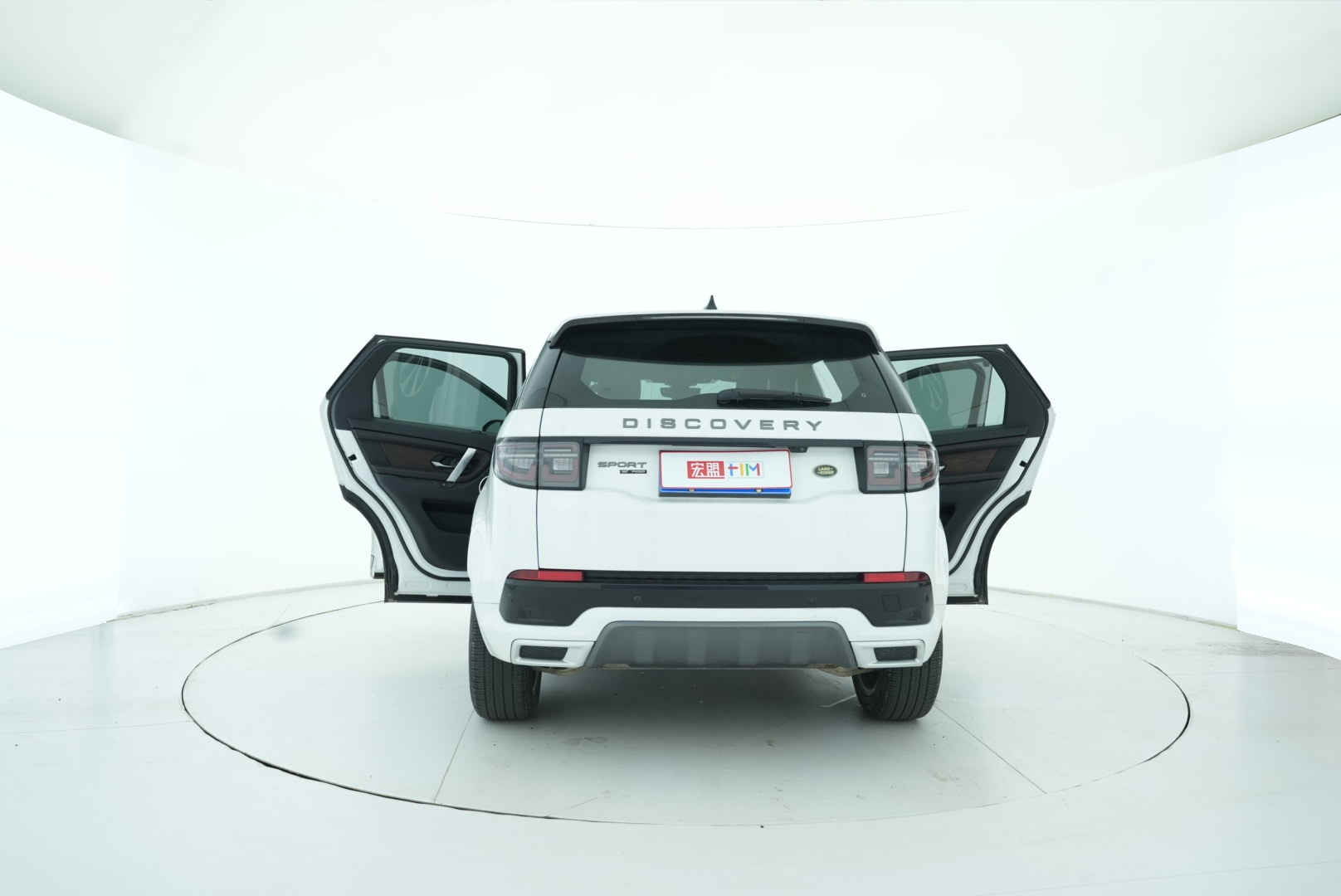 Land Rover Discover the Sports Version 2020 — фото 13