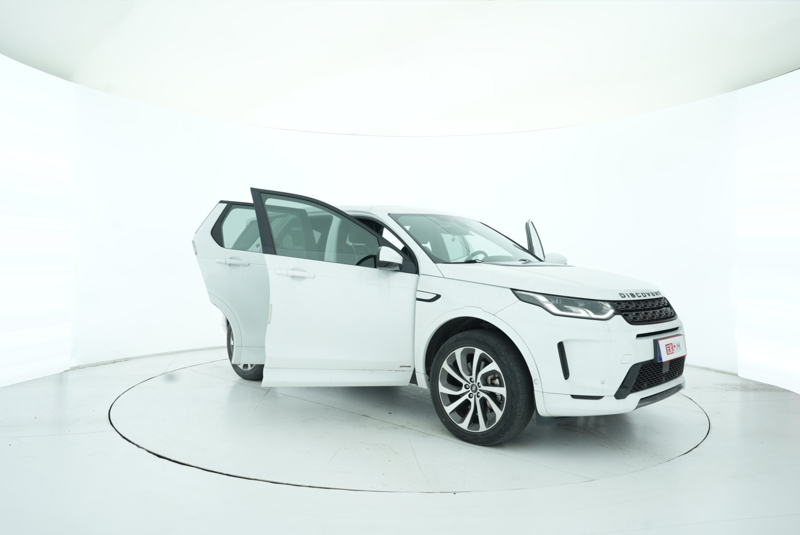 Land Rover Discover the Sports Version 2020 — фото 17