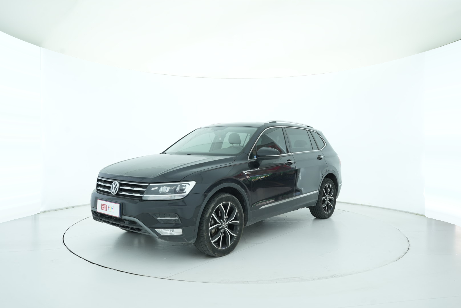 Volkswagen Tiguan L 2019 — фото 2