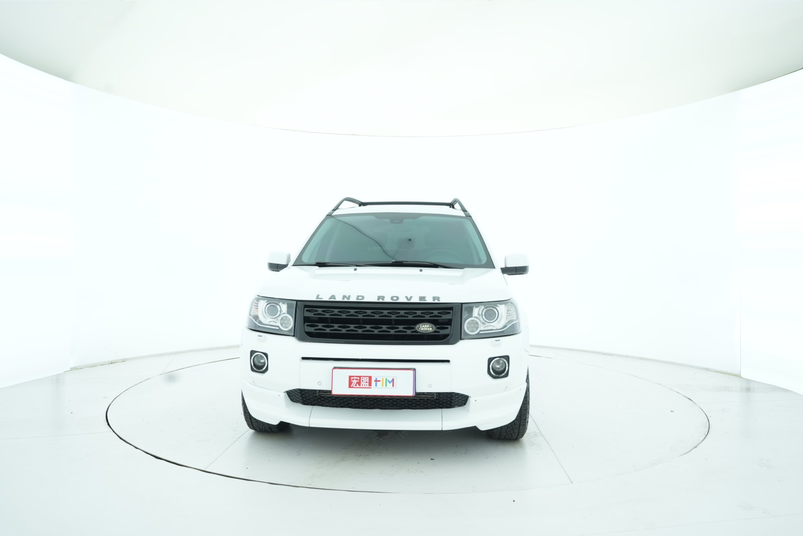 Land Rover Divine Walker 2015 — фото 9