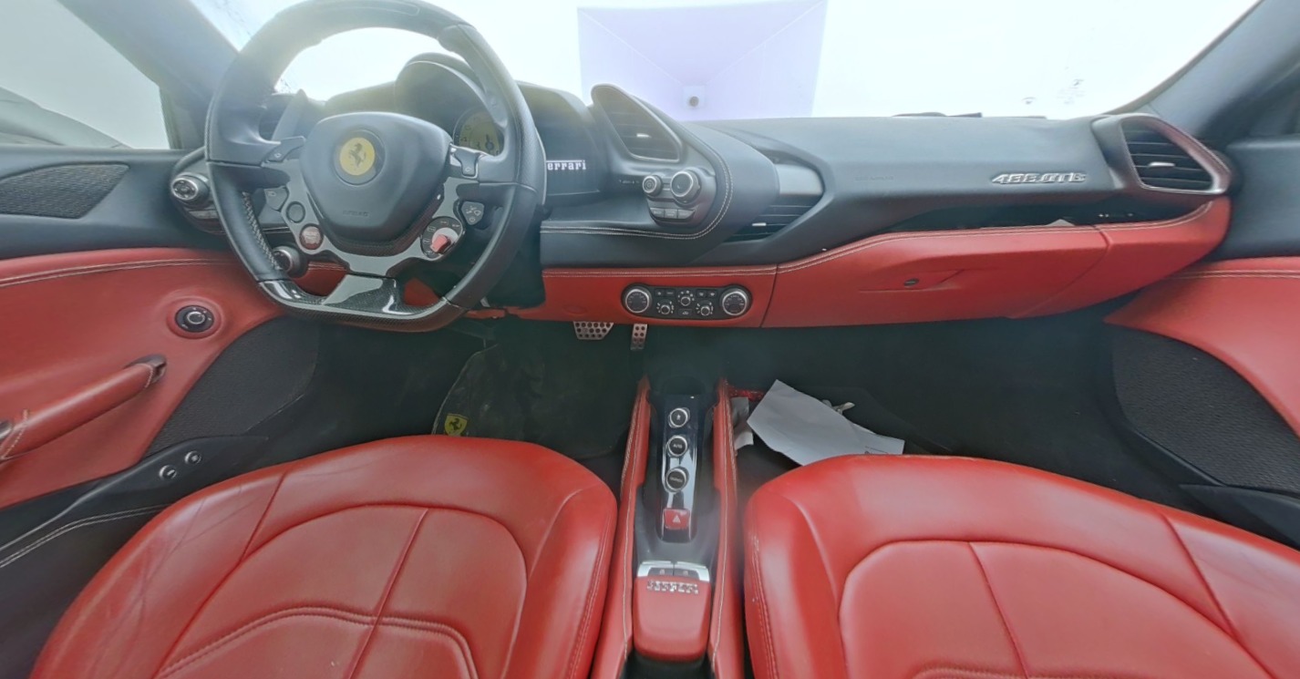 Ferrari 488 2015 — фото 1