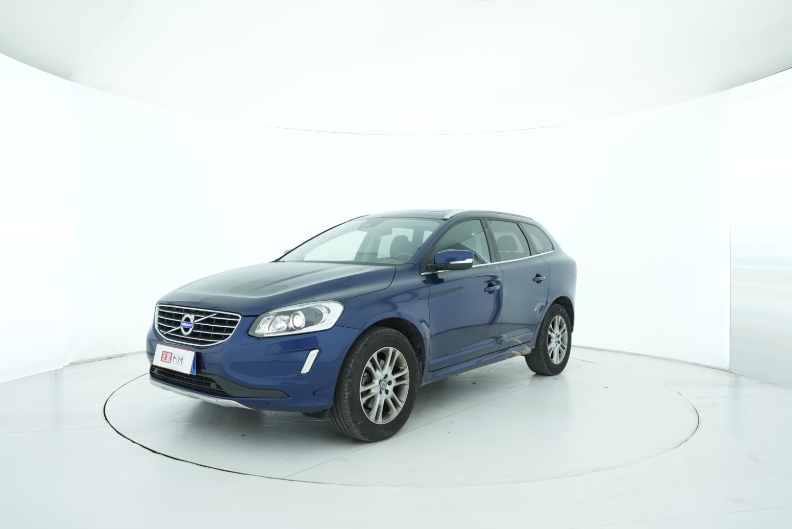 VOLVO XC60 2016 — фото 2