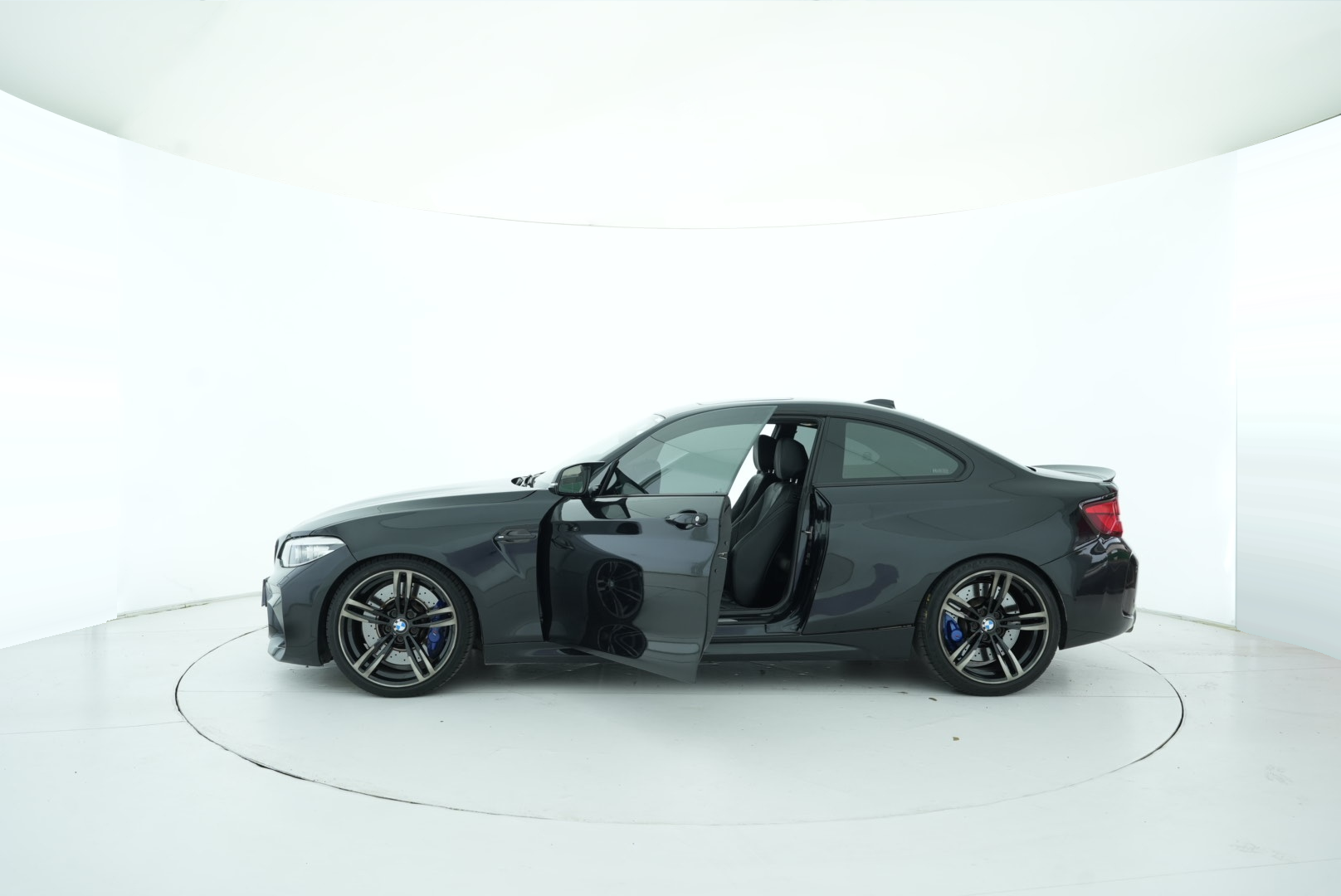 BMW M2 2018 — фото 12