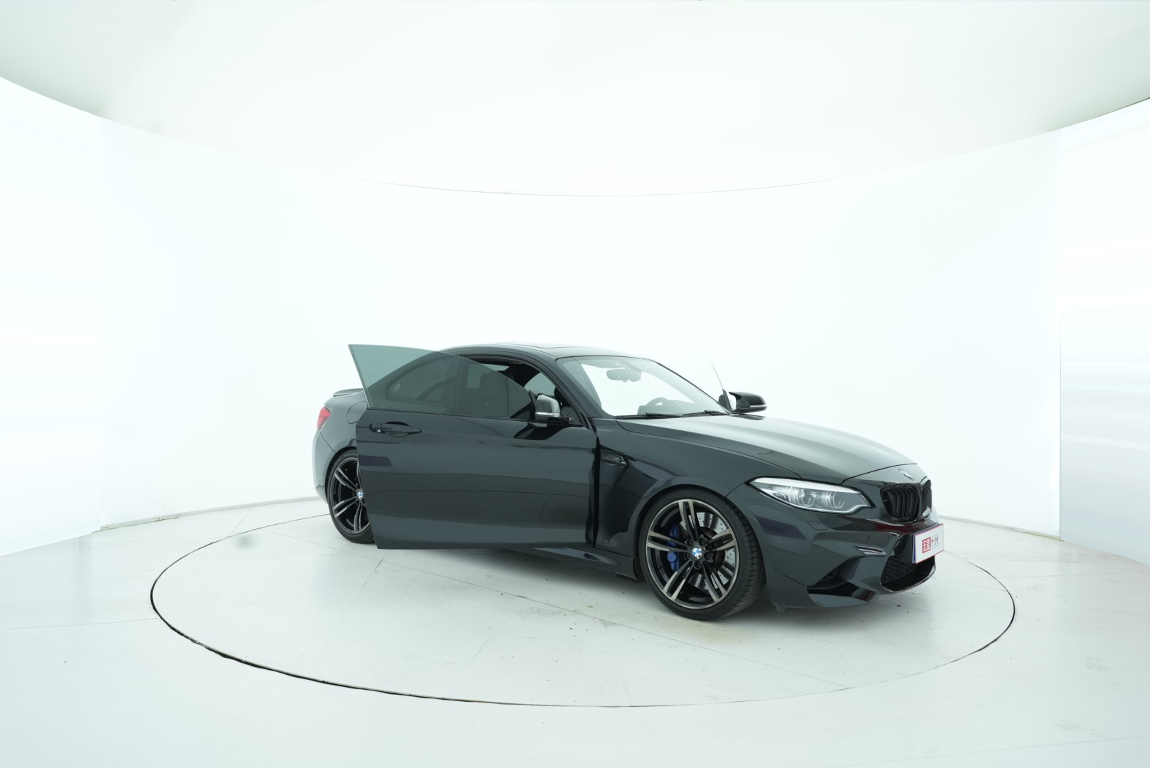 BMW M2 2018 — фото 17