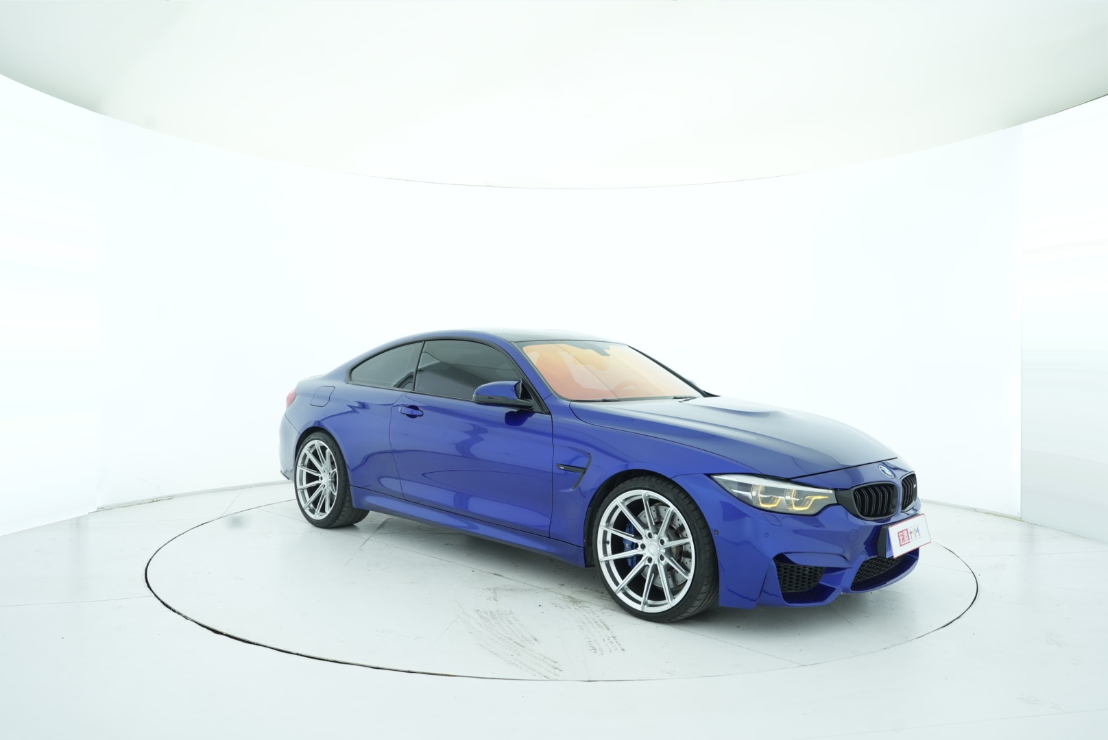 BMW M4 2019 — фото 8