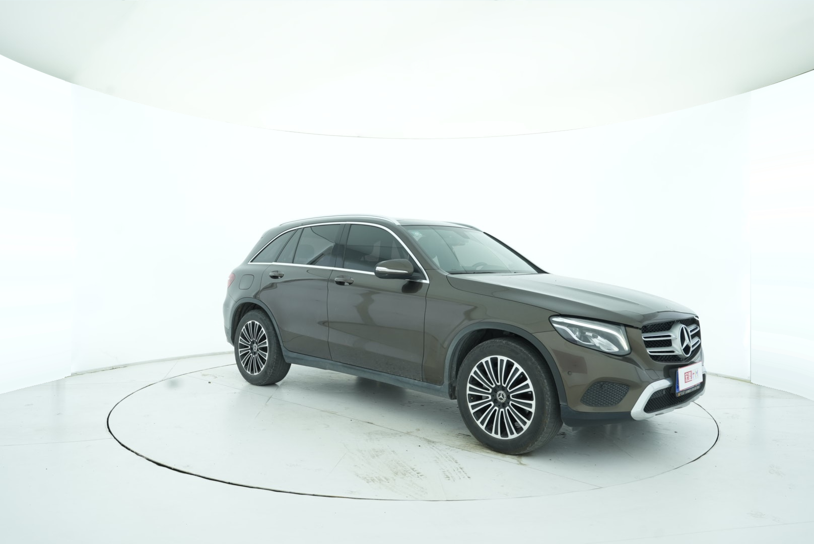 Mercedes Benz GLC 2018 — фото 8