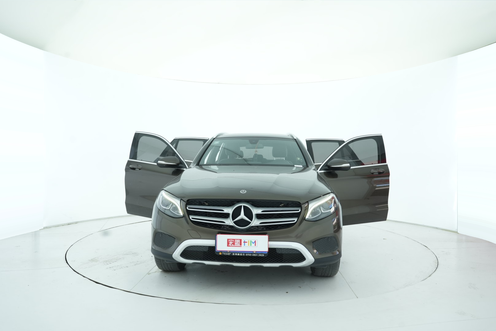 Mercedes Benz GLC 2018 — фото 10
