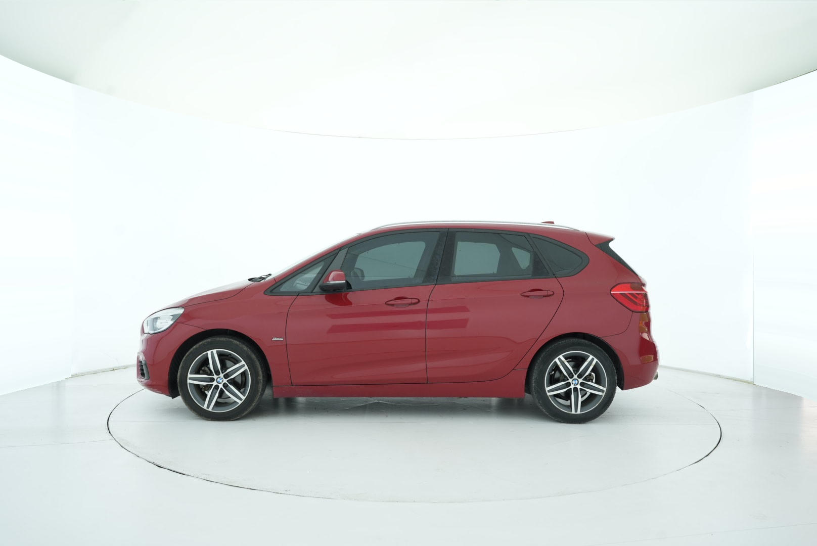 BMW 2 Series Tourer 2016 — фото 3