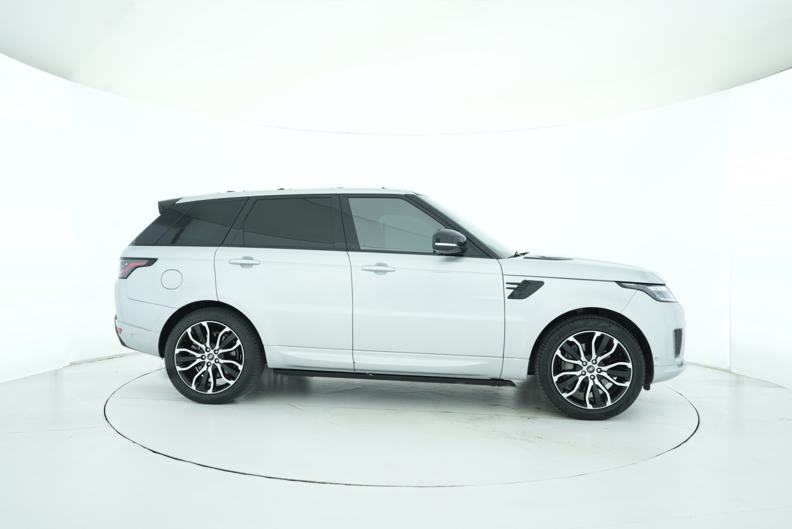 Land Rover Range Rover Sport 2022 — фото 7
