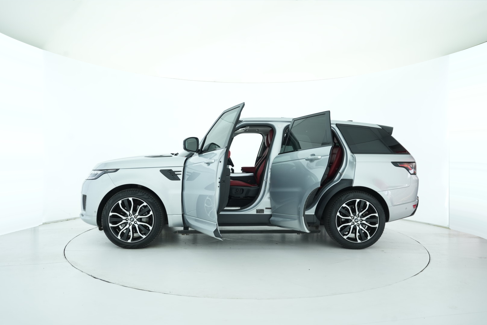 Land Rover Range Rover Sport 2022 — фото 12