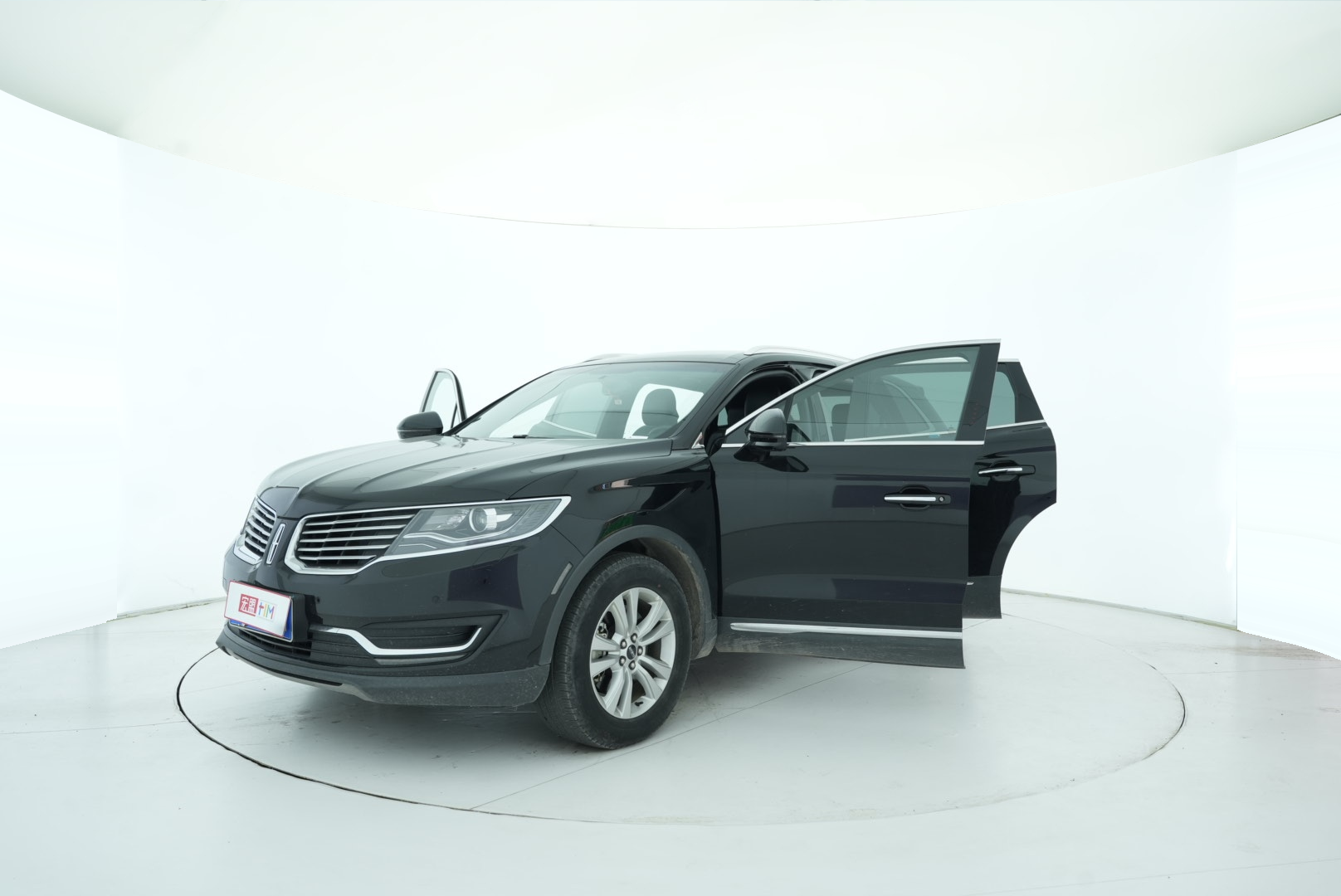 Lincoln MKX 2018 — фото 11