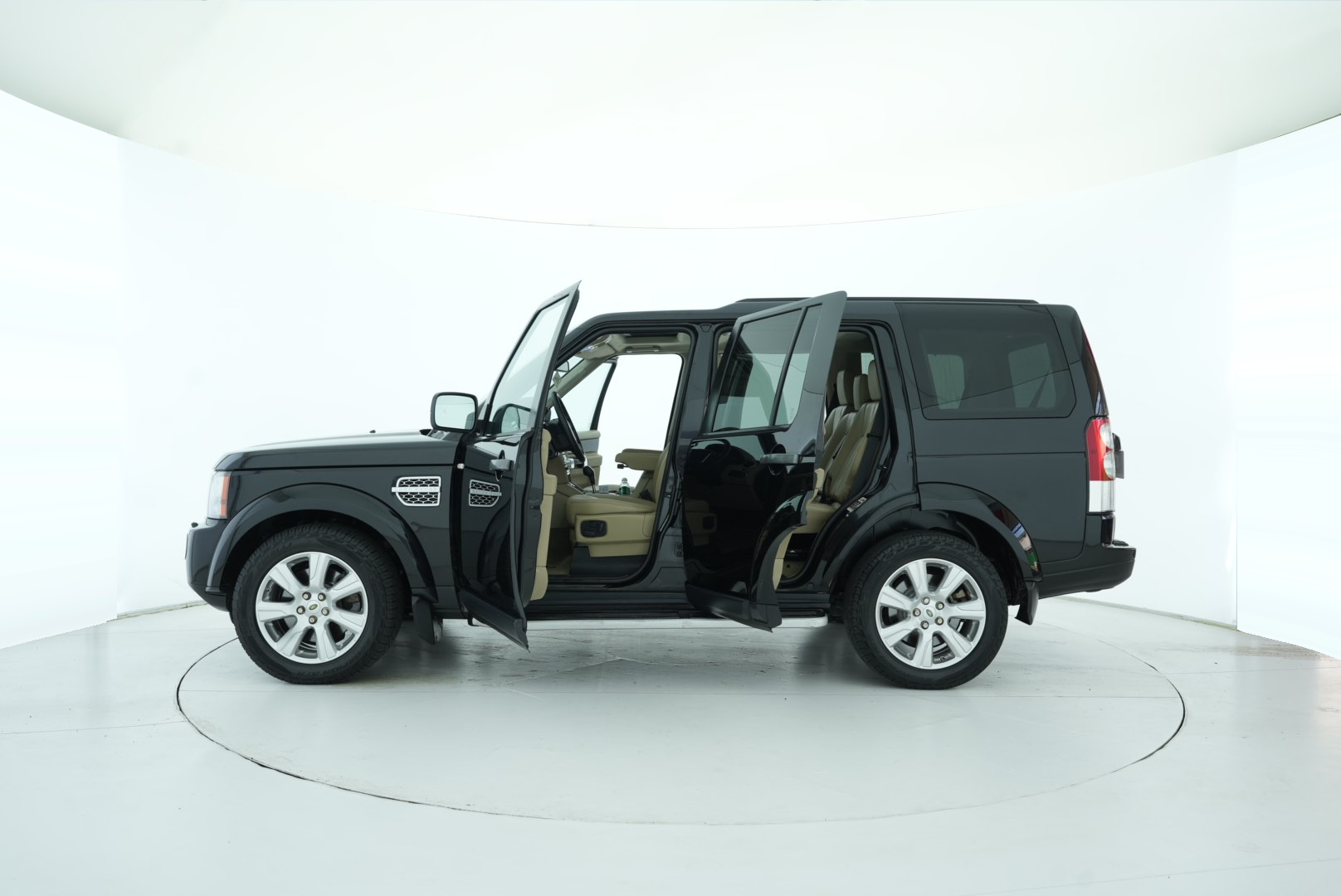 Land Rover Discovery 2010 — фото 20