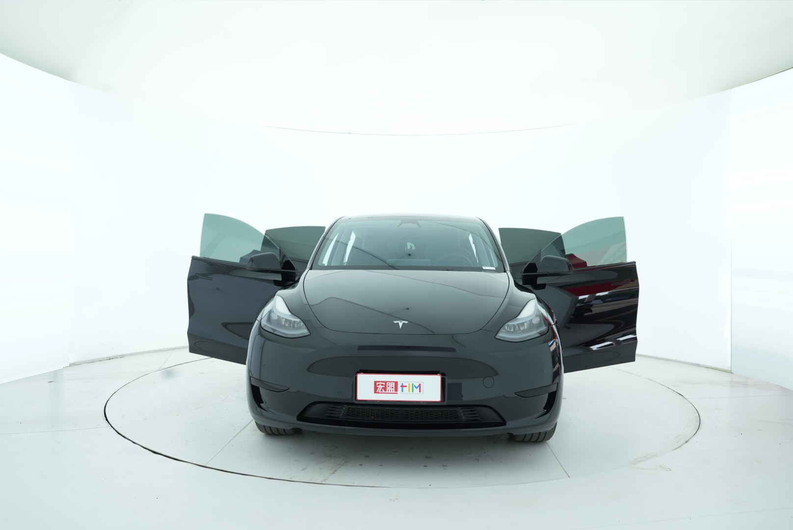 Tesla Model Y 2023 — фото 10