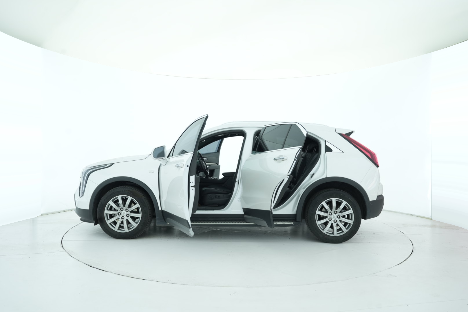 Cadillac XT4 2021 — фото 11