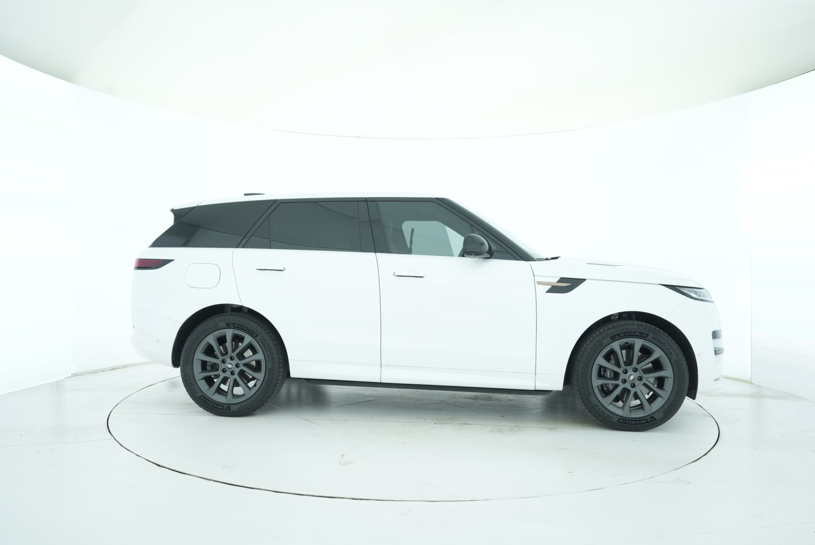 Land Rover Range Rover Sport 2024 — фото 7