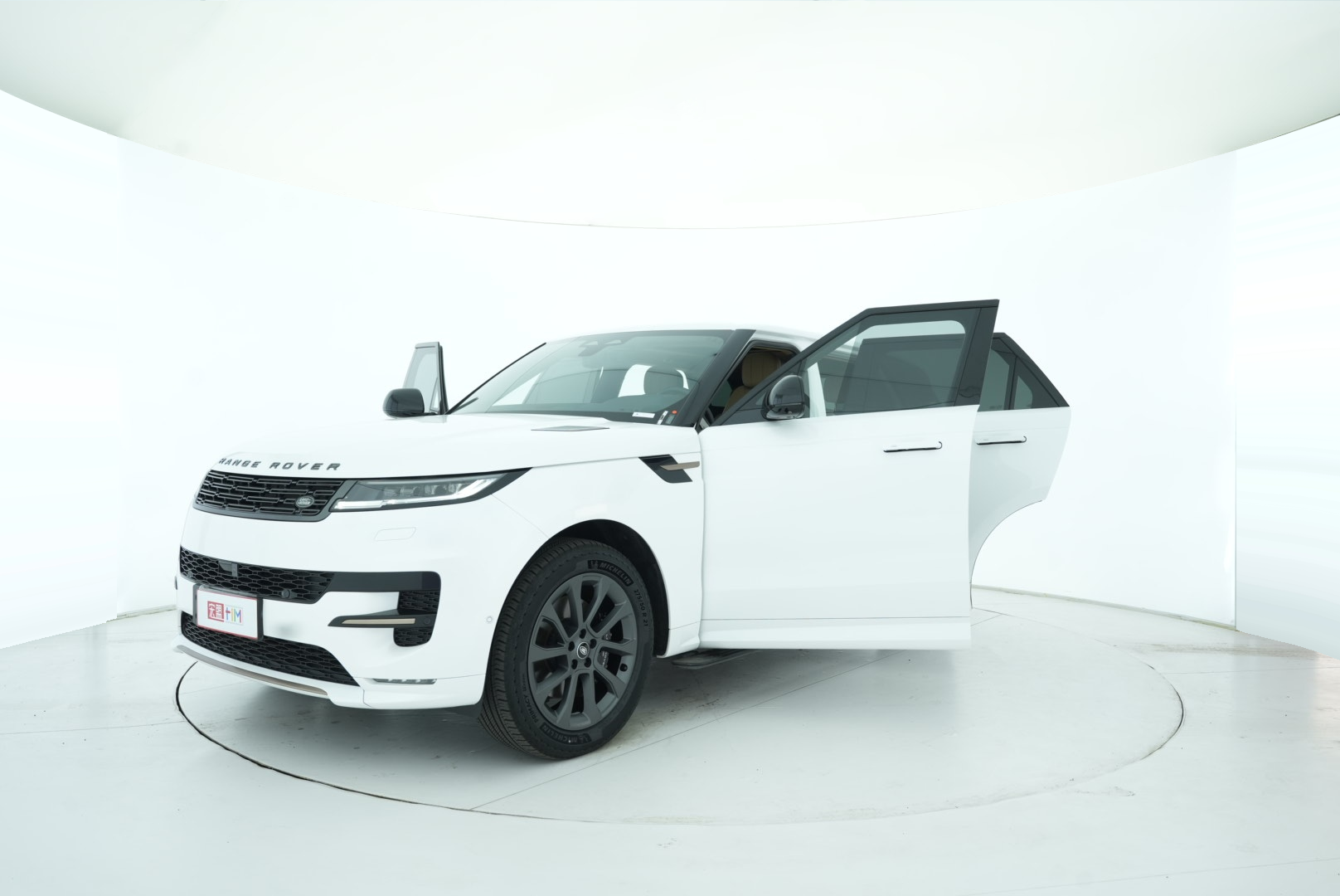 Land Rover Range Rover Sport 2024 — фото 11