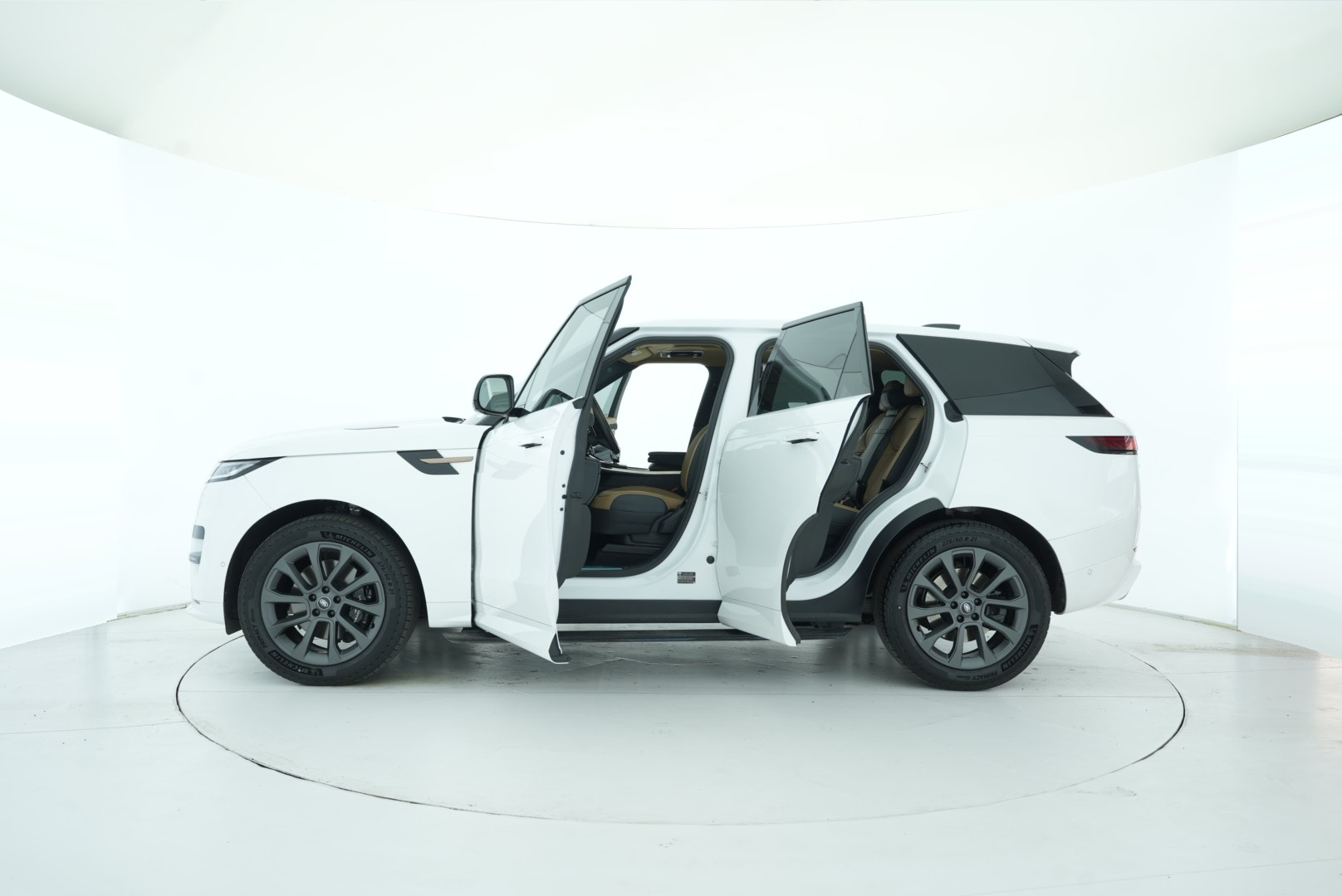 Land Rover Range Rover Sport 2024 — фото 12