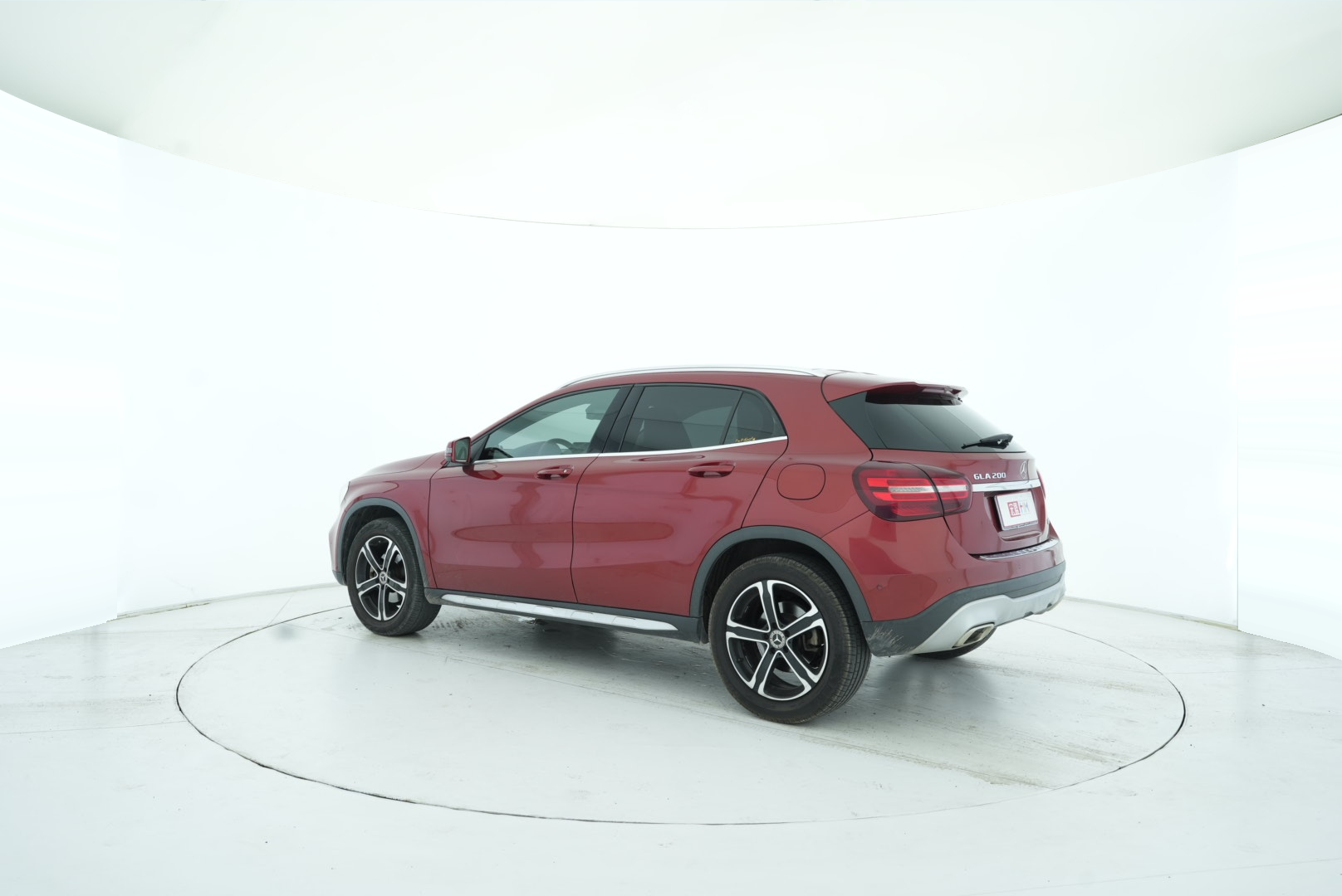 Mercedes Benz GLA 2018 — фото 4