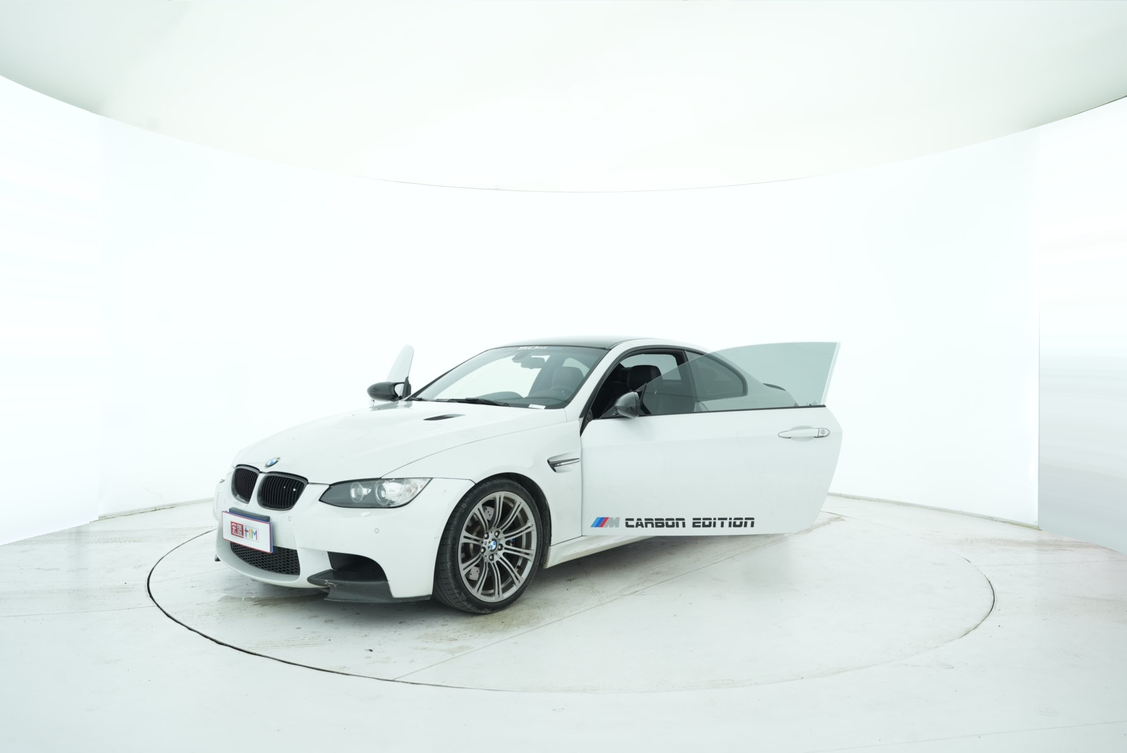 BMW M3 2011 — фото 11